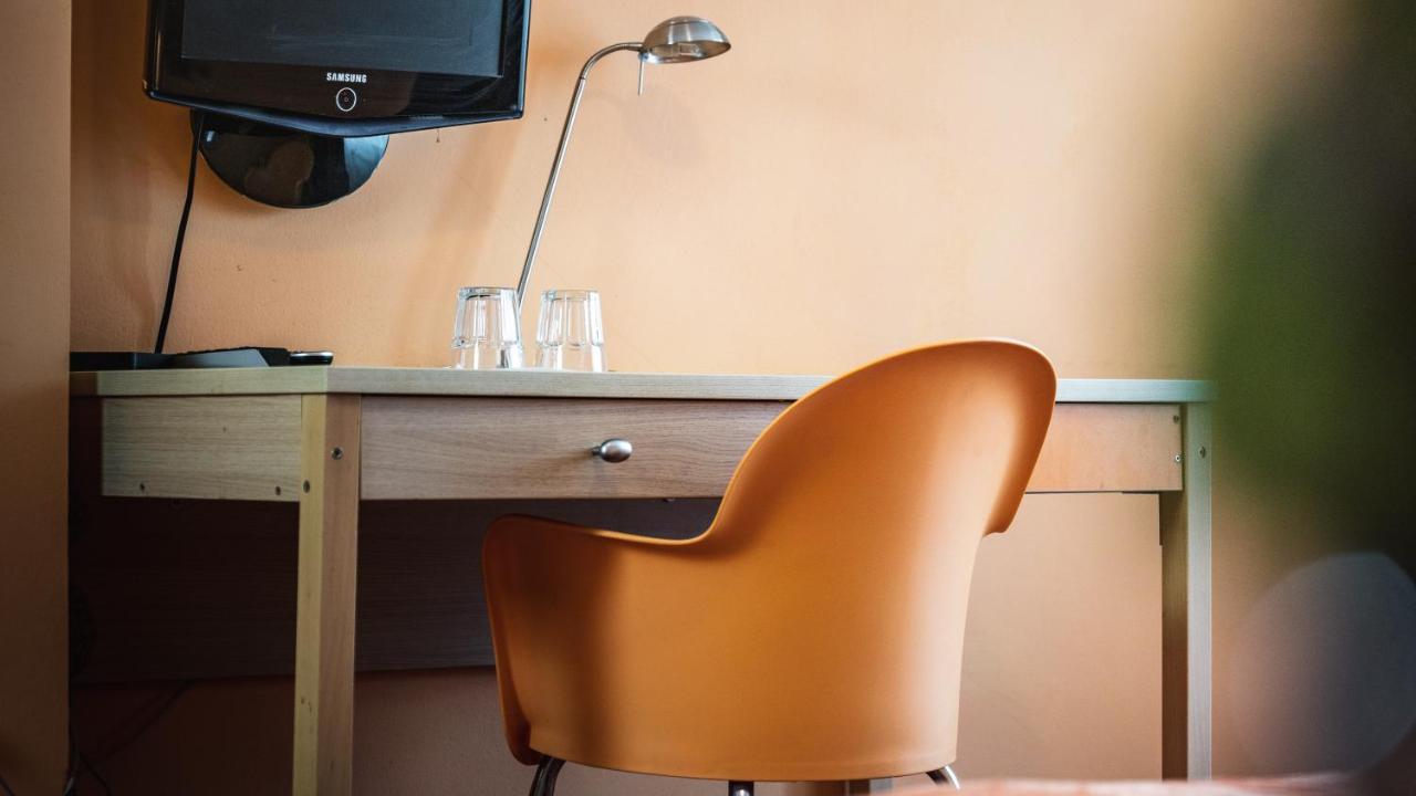 Double Room with Private Bathroom,1001686320:JPEG