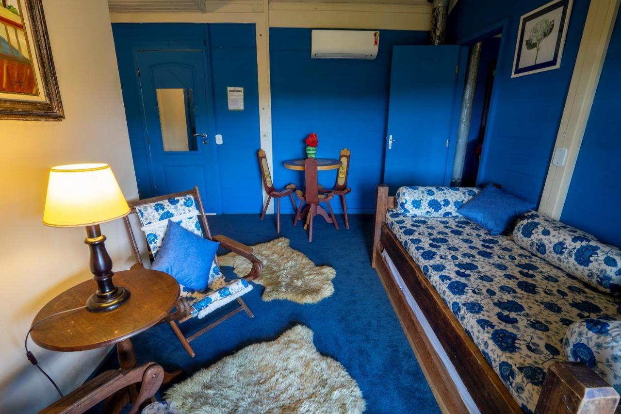 Suite with Balcony,1011821545:JPEG