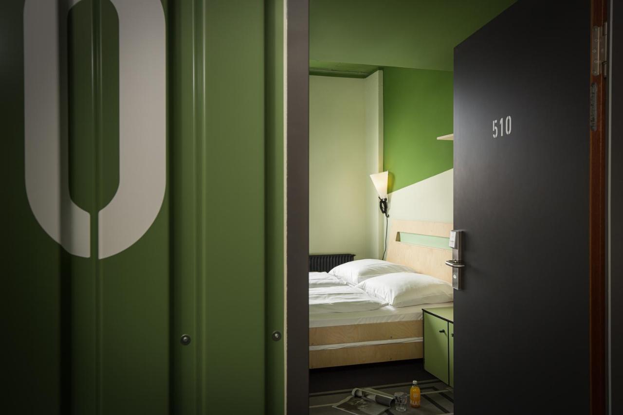Quadruple Room,1679565318:JPEG