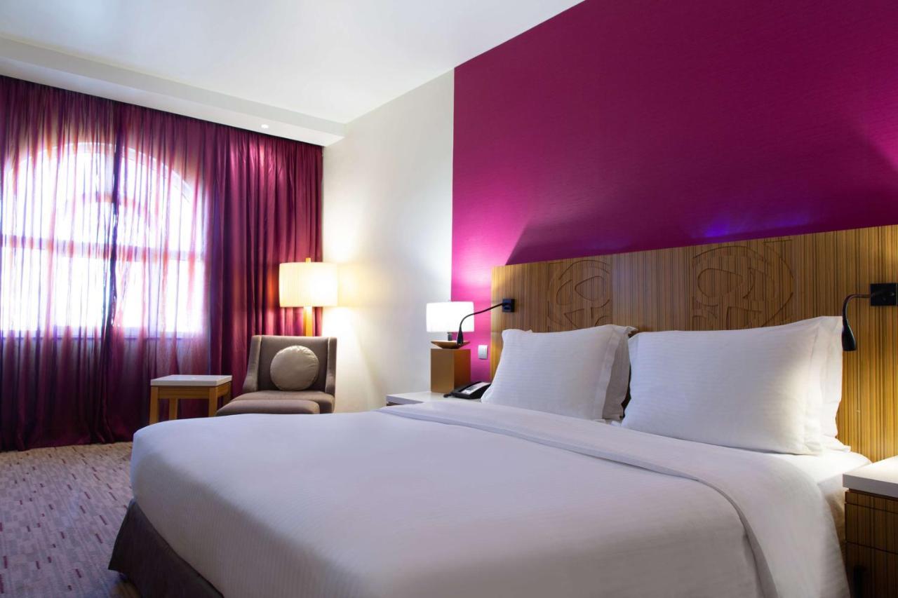 Suite avec Accès au Salon