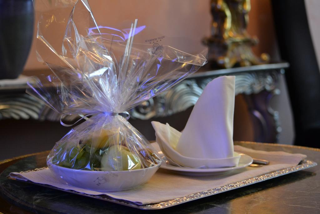 Standard Single Room,1008815287:JPEG