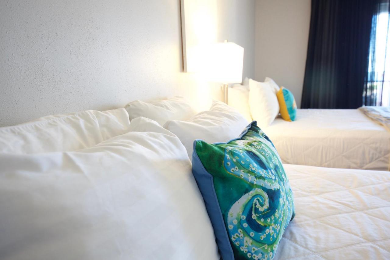 M-3 Two Queen Bed Standard Room,1185564202:JPEG