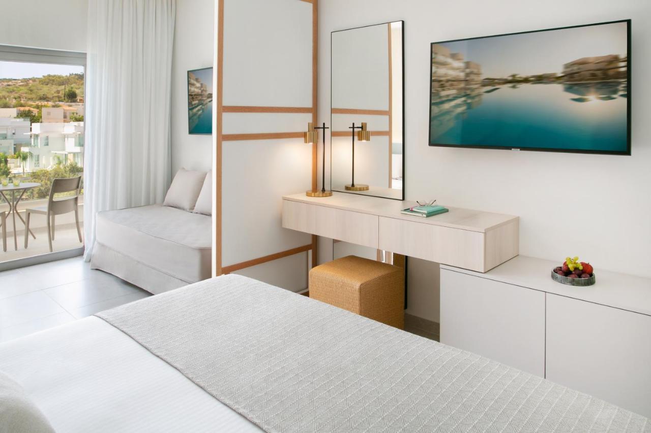 Habitación Familiar con vistas interiores