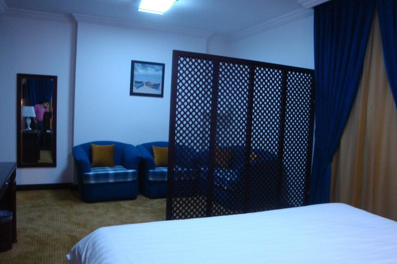 Deluxe King Room,1152586263:JPEG