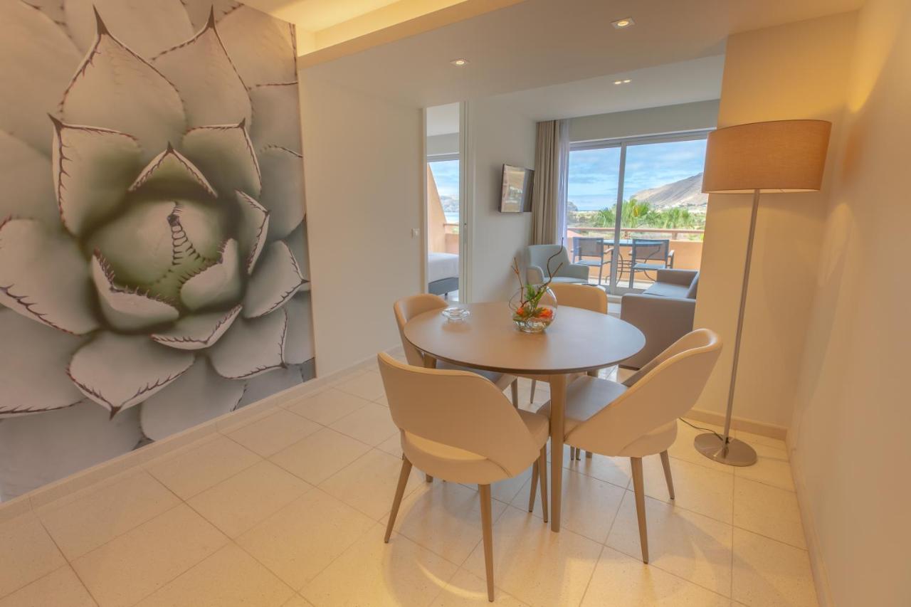 Two-Bedroom Apartment Side Sea View