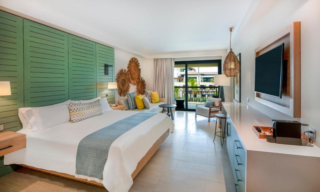 Suite Junior Unique Tropical con cama extragrande