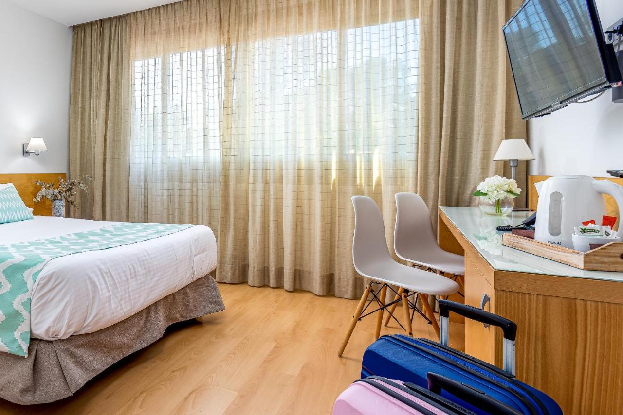 Superior Double or Twin Room Pool View