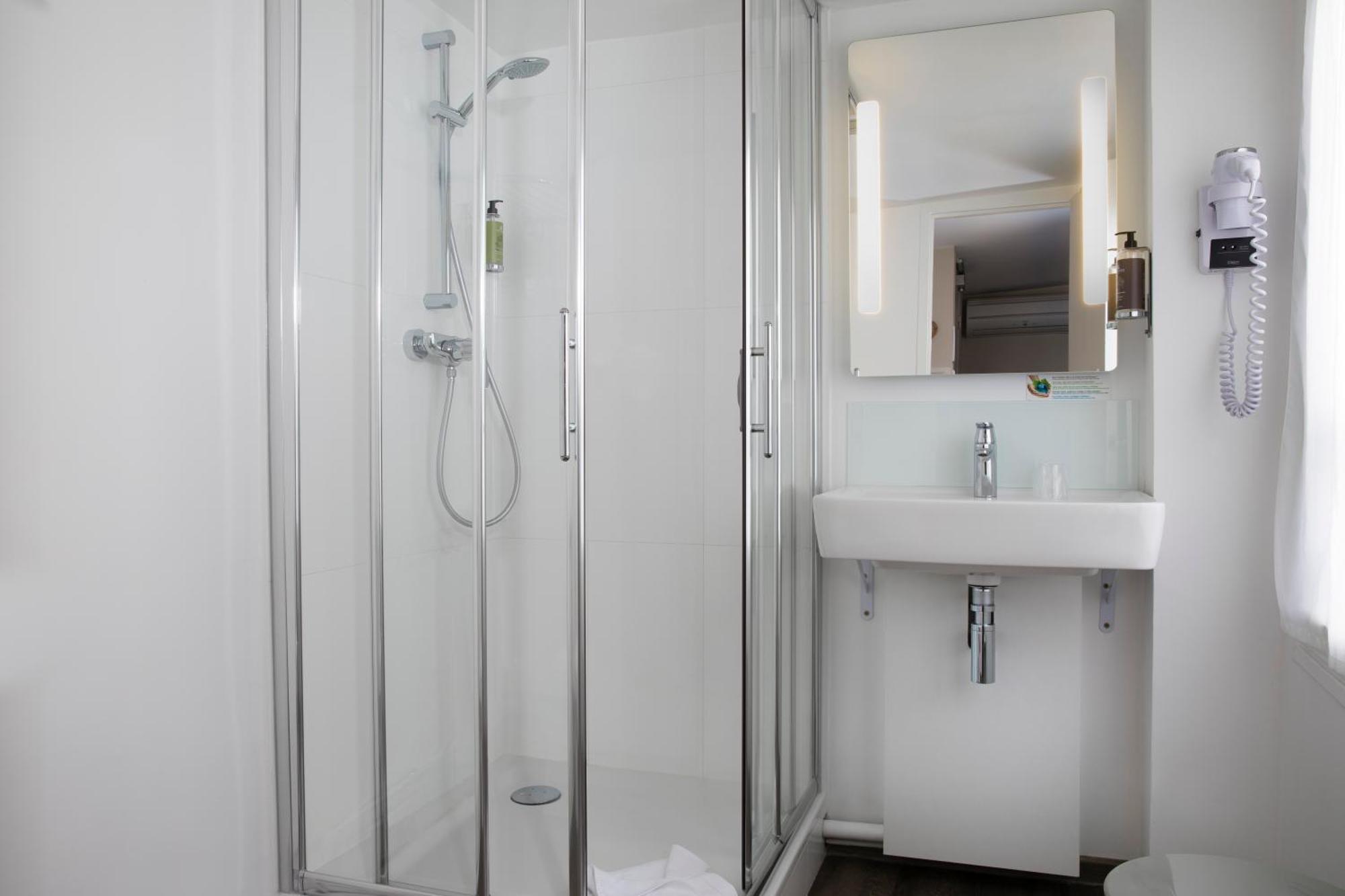 Classic Single Room,1208515345:JPEG