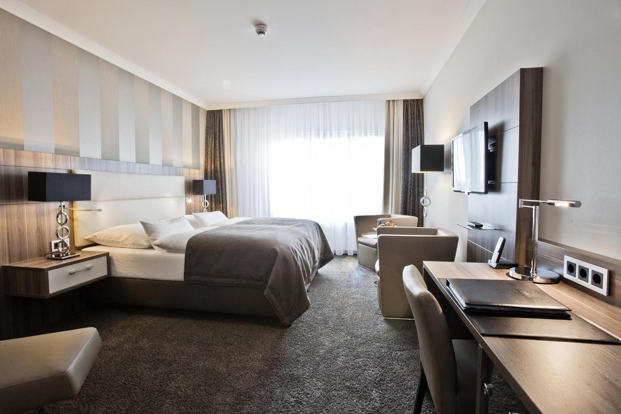 Premium Plus Double Room 1 Double Bed
