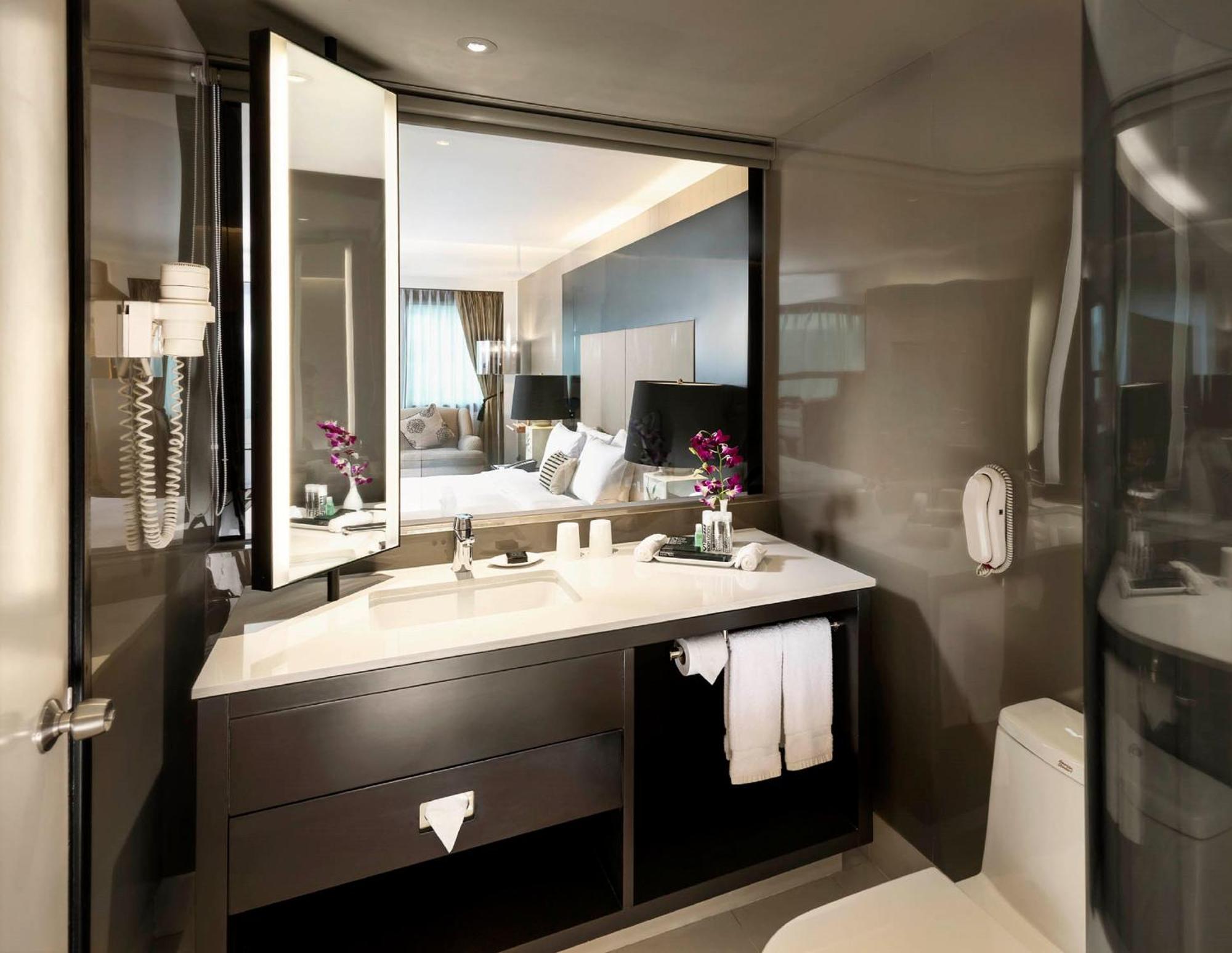 Premier Club Double or Twin Room,1212742615:JPEG