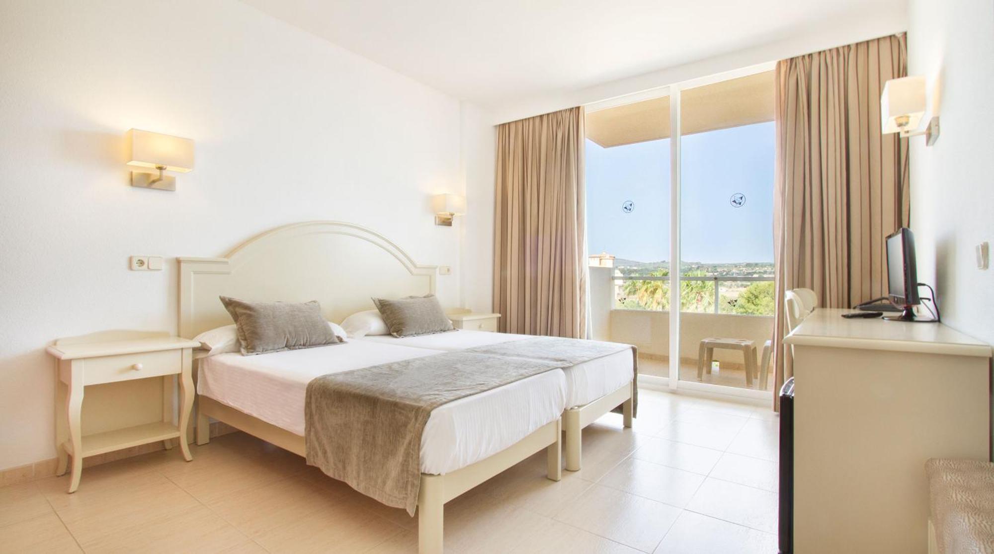 Quarto Duplo