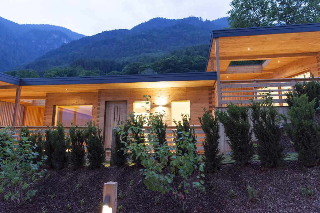 Chalet - annex,125932254:JPEG