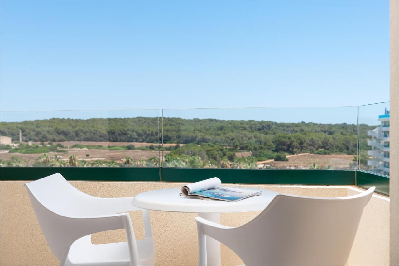 2 Communicerende Tweepersoonskamers met Balkon