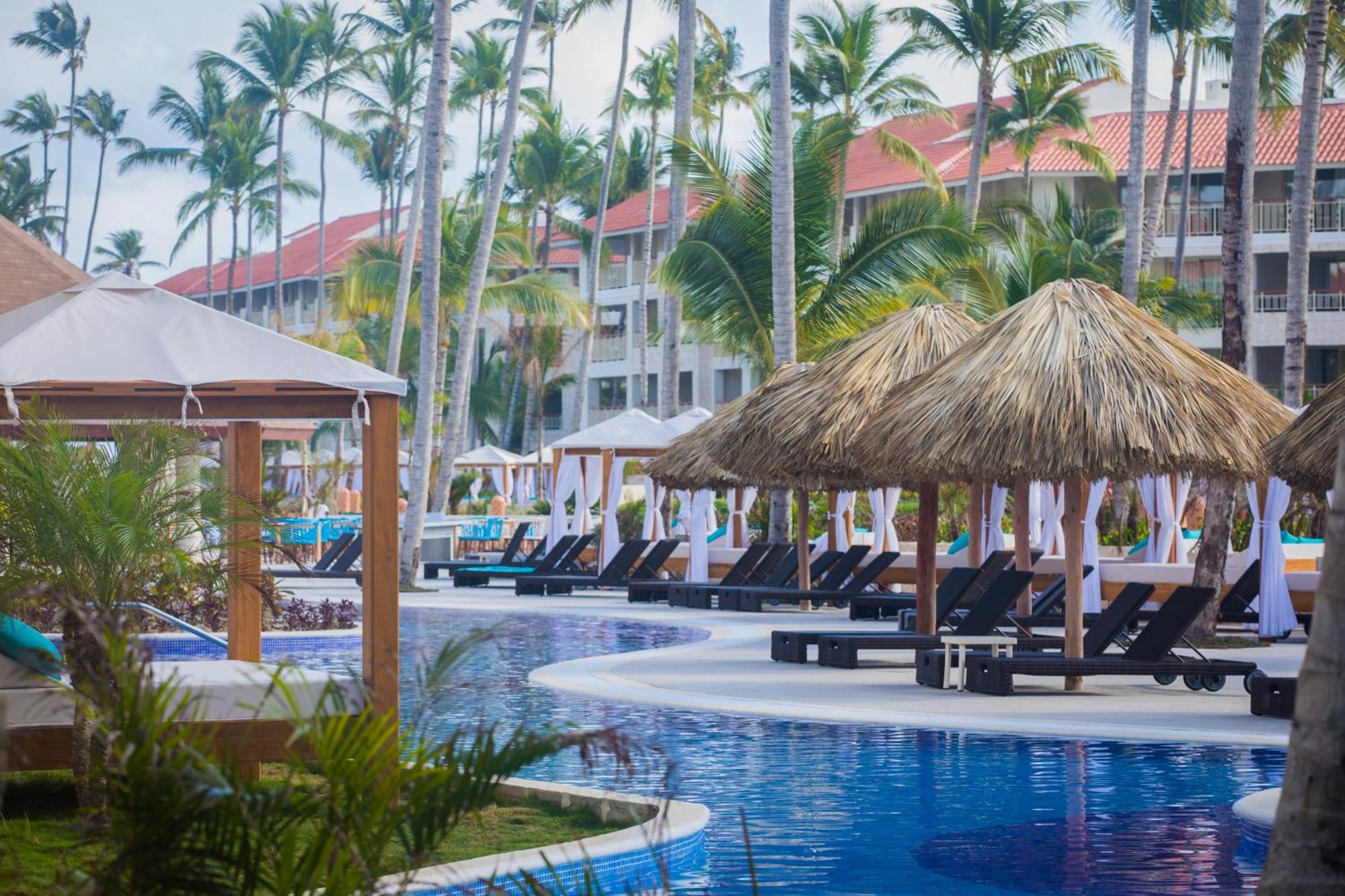 Swim Up Suite (Outdoor Hot Tub) - Free WiFi