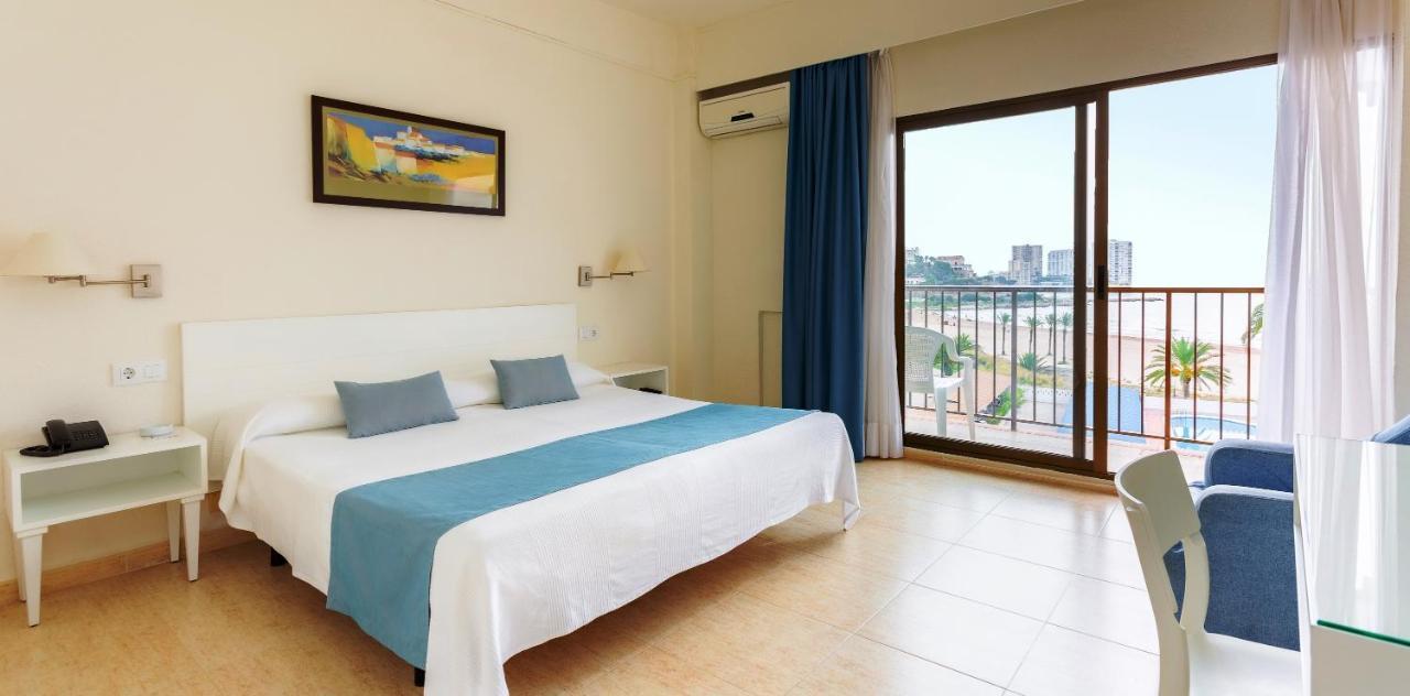 Double or Twin Room with Pool View,400240899:JPEG