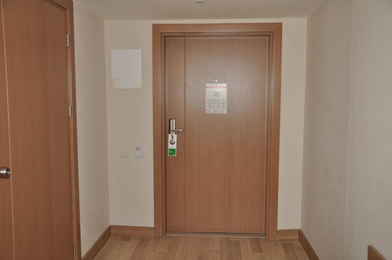 Handicap Room