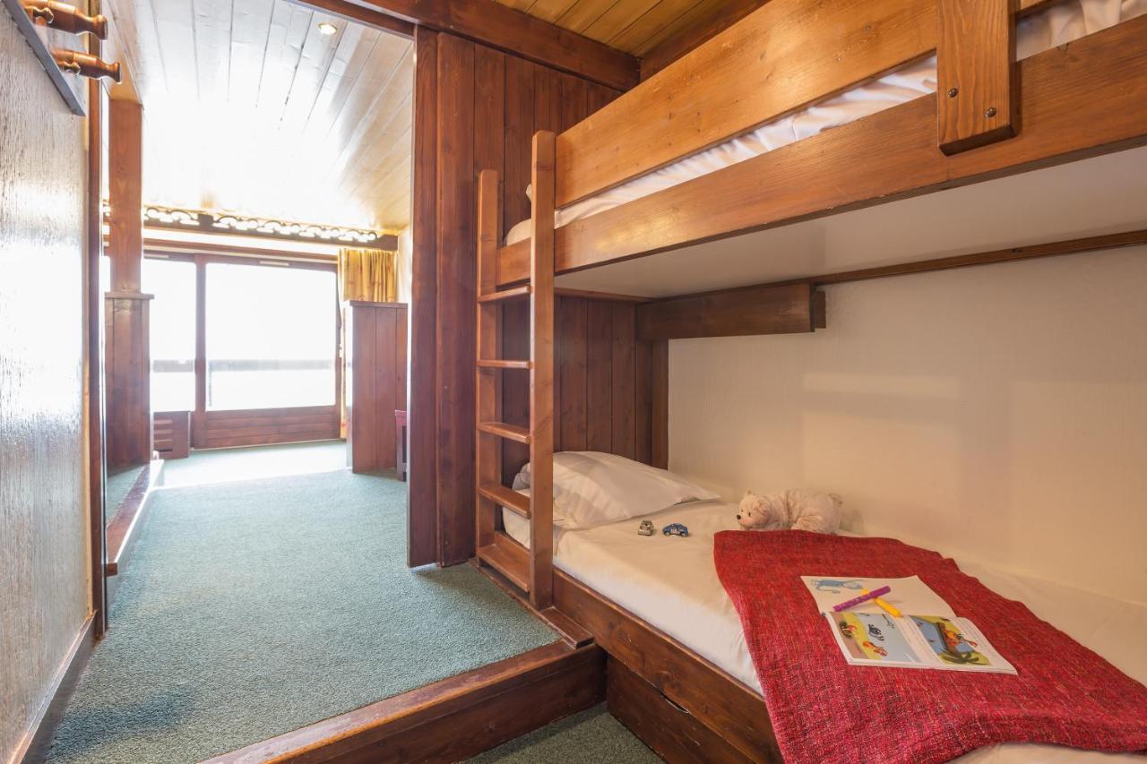 Studio with Sleeping Alcove and Balcony (4 People)