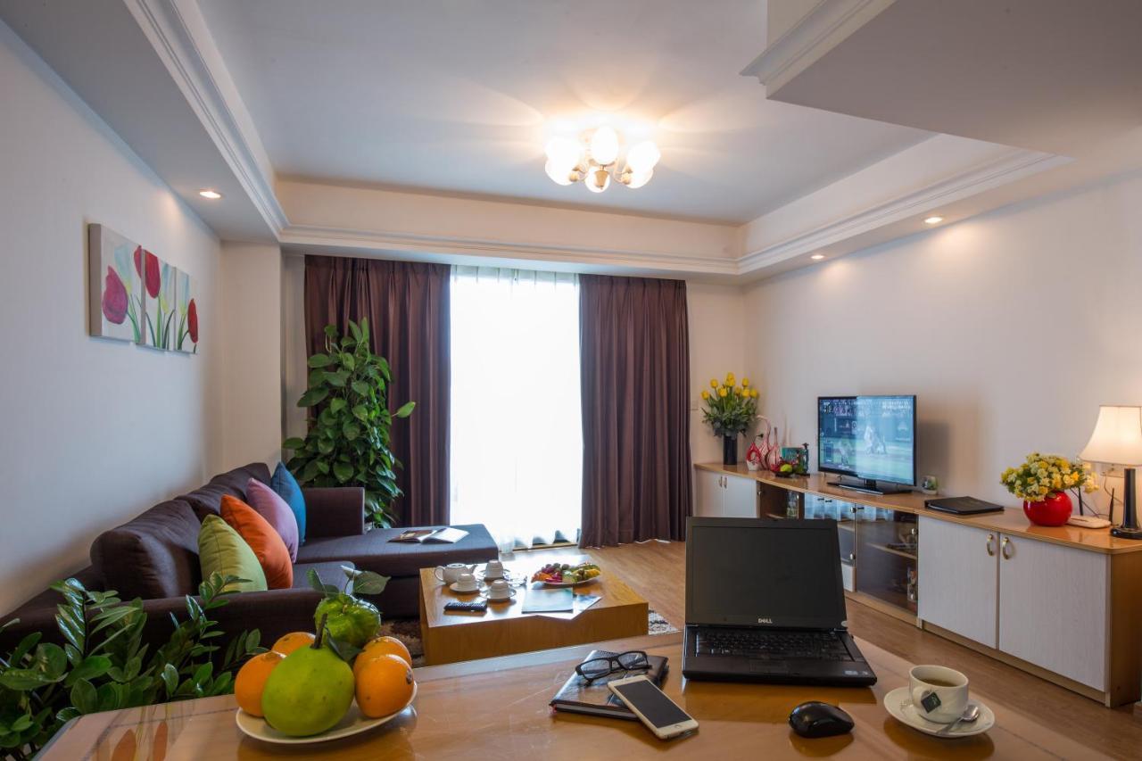Three-Bedroom Apartment,463451499:JPEG
