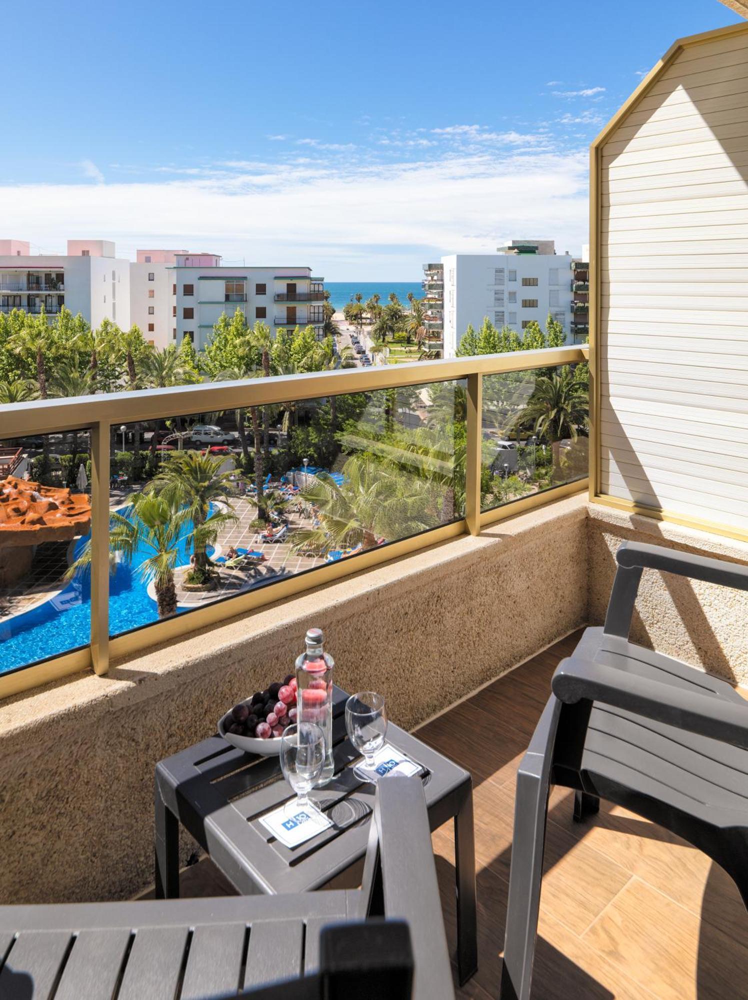 Chambre Double (3 Adultes) - Vue sur Piscine
