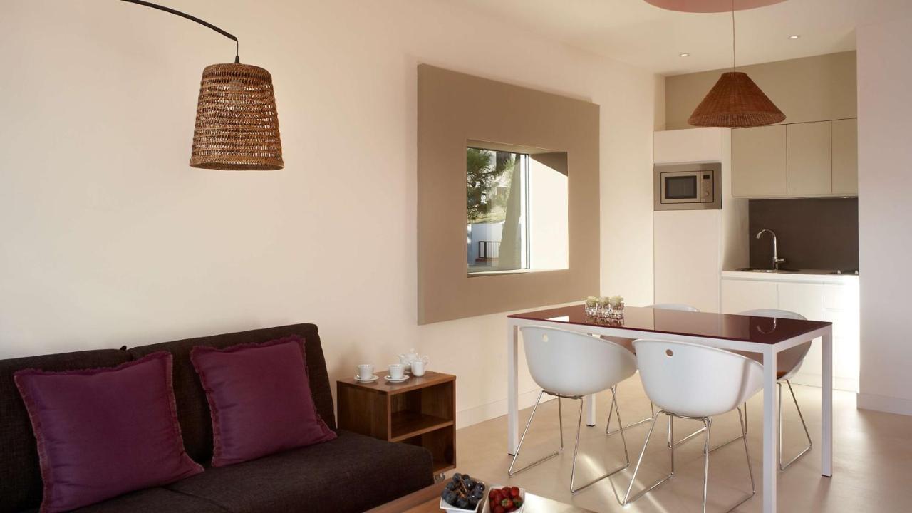 Premium One-Bedroom Apartment - Sea Side