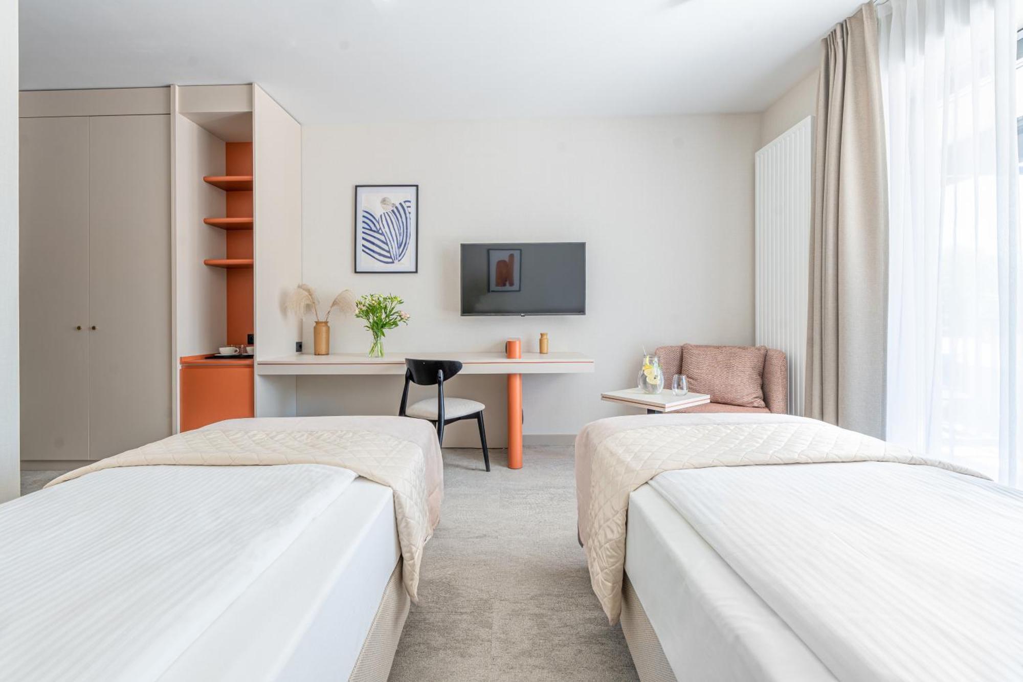 Superior Double Room,1505259304:JPEG