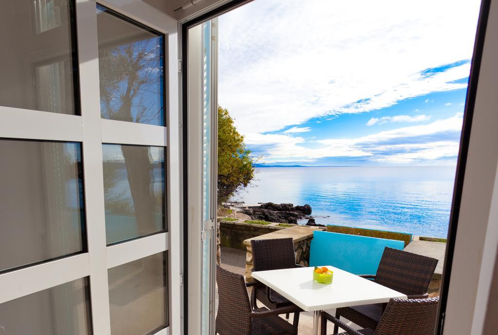Suite met Terras en Uitzicht op Zee