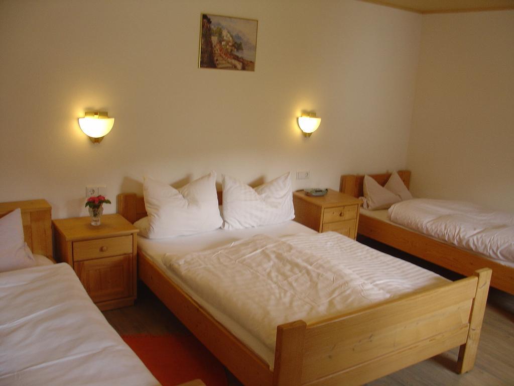 Apartment mit Balkon