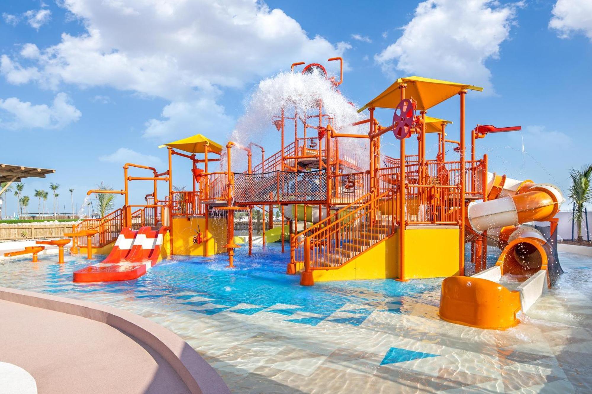 Golf View Room Twin Bed Splash Park & Beach Access,1219635931:JPEG