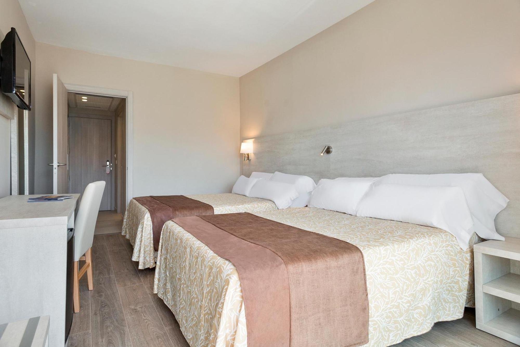 Standard Double Room,1545532630:JPEG