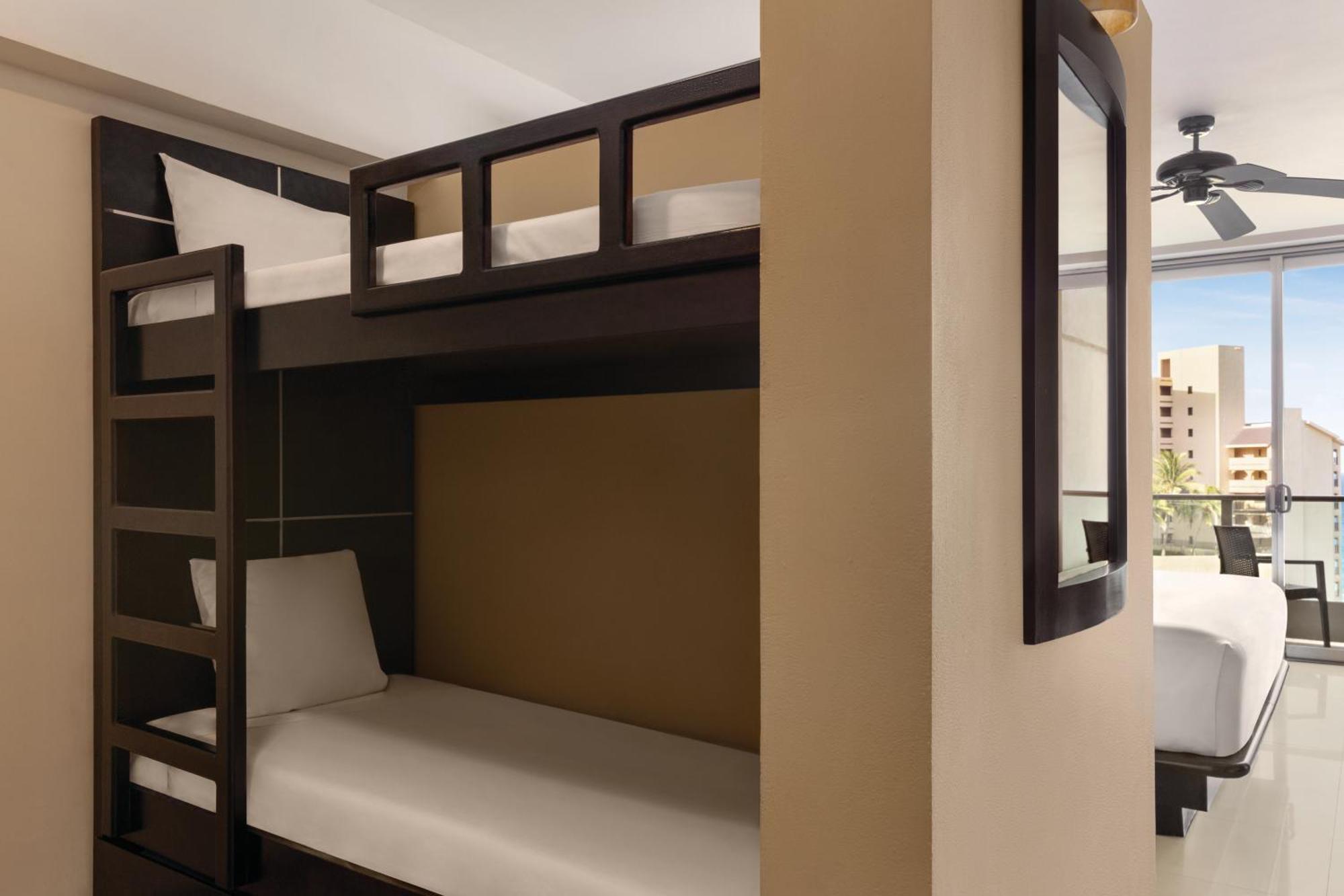 Suíte Família com Cama King-size