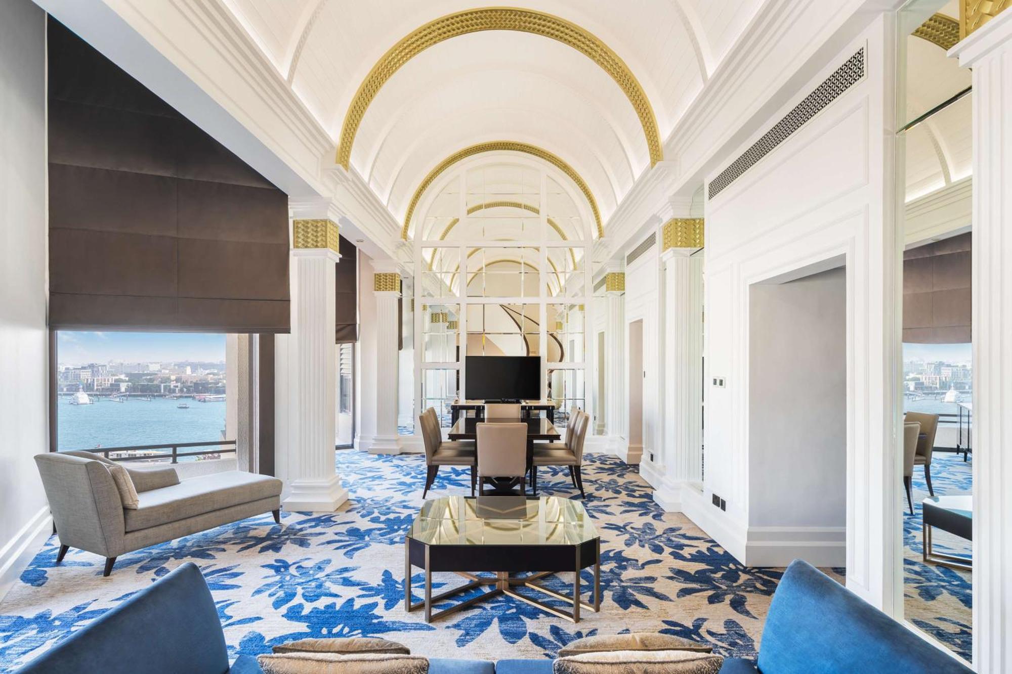 Presidential Suite Lounge Access Creek View