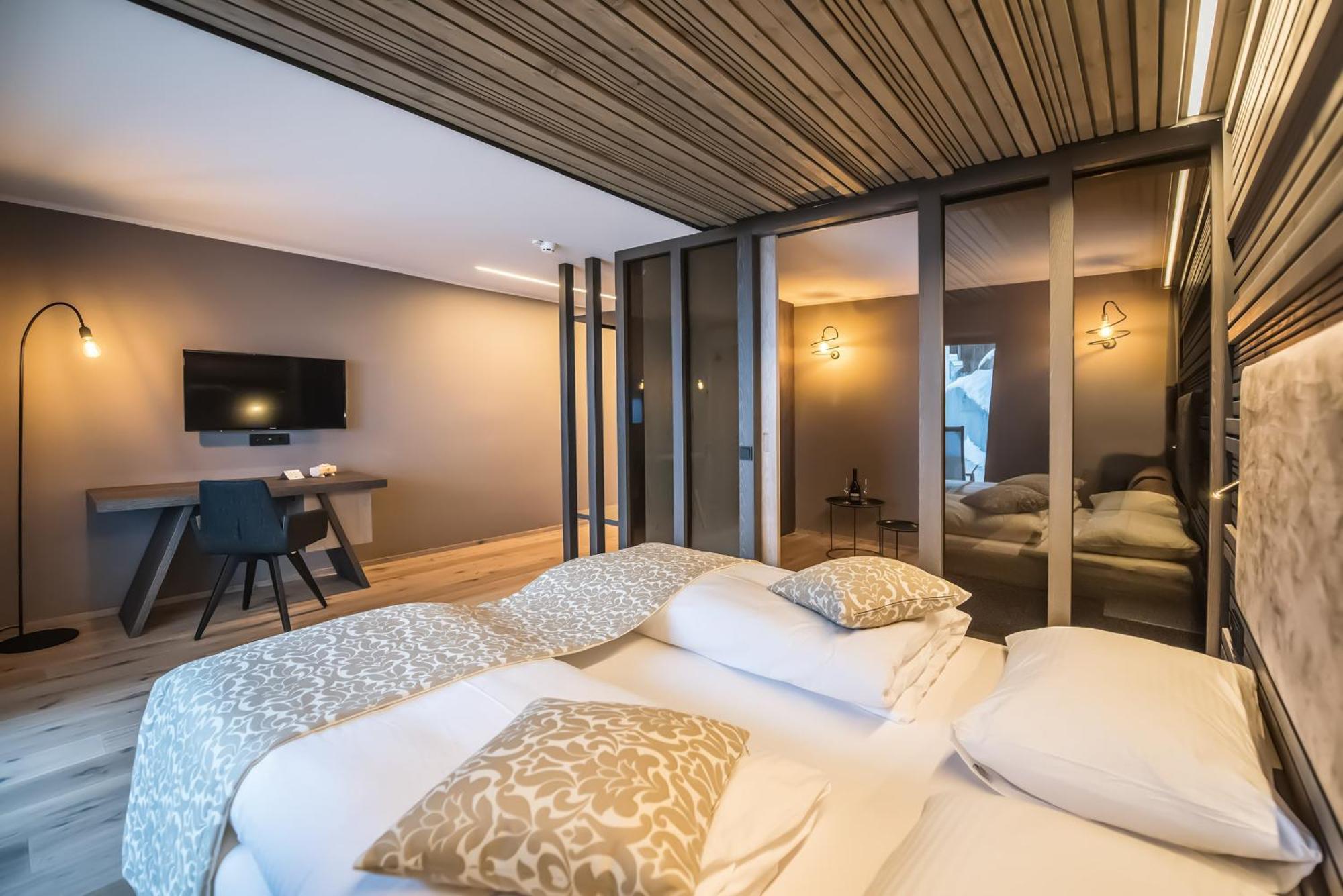 Family Suite,1556719144:JPEG
