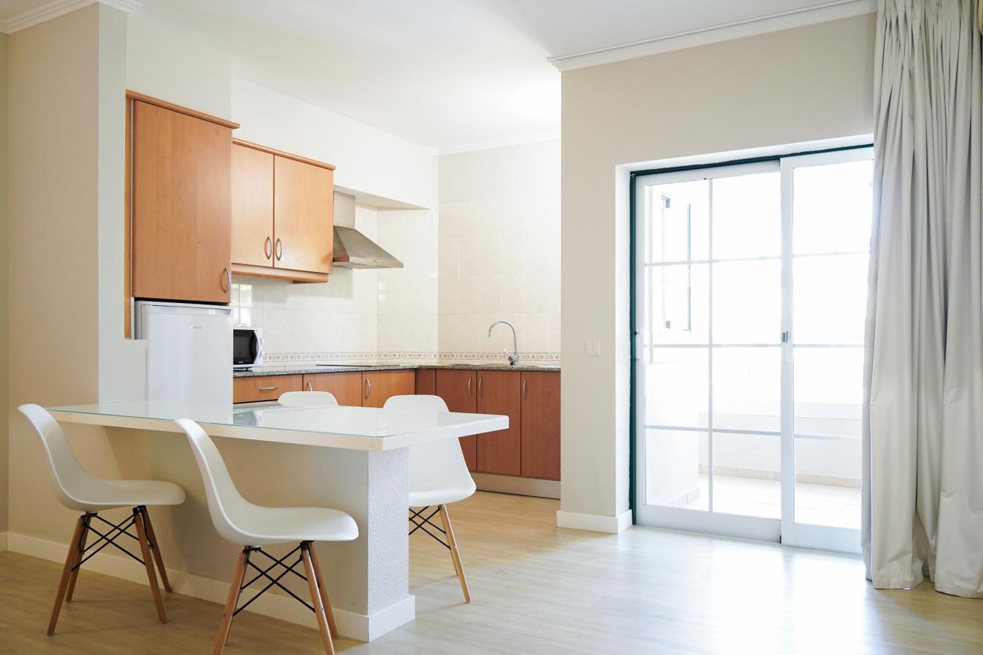 One-Bedroom Standard Apartment