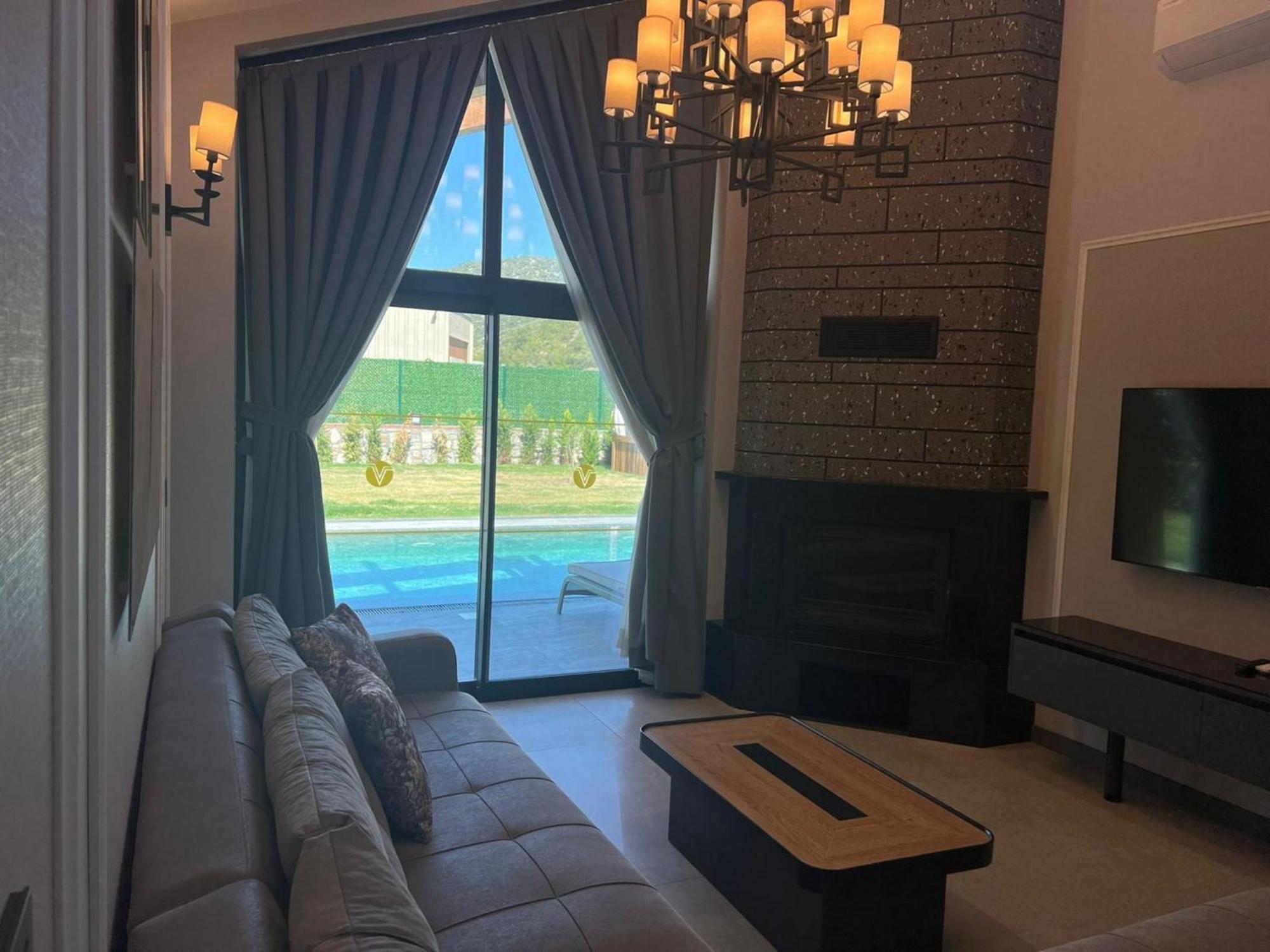 Villa met Eigen Zwembad