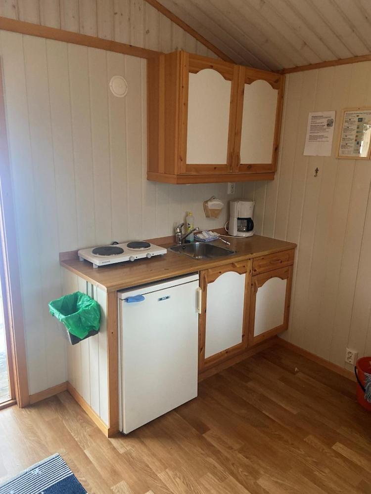 Cabin without bathroom