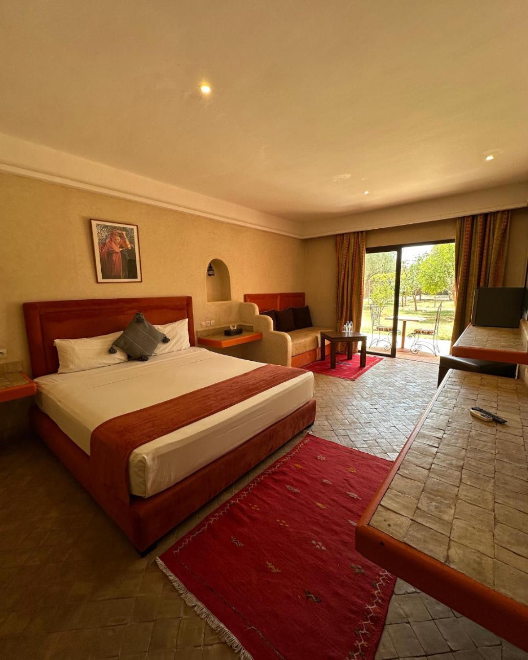 Deluxe Double Room,1600220875:JPEG
