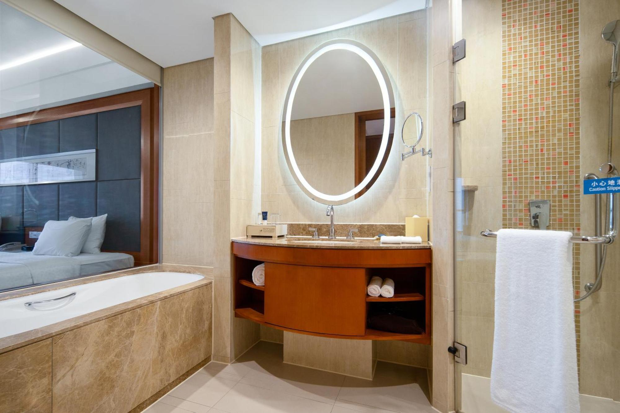Four Points King Room