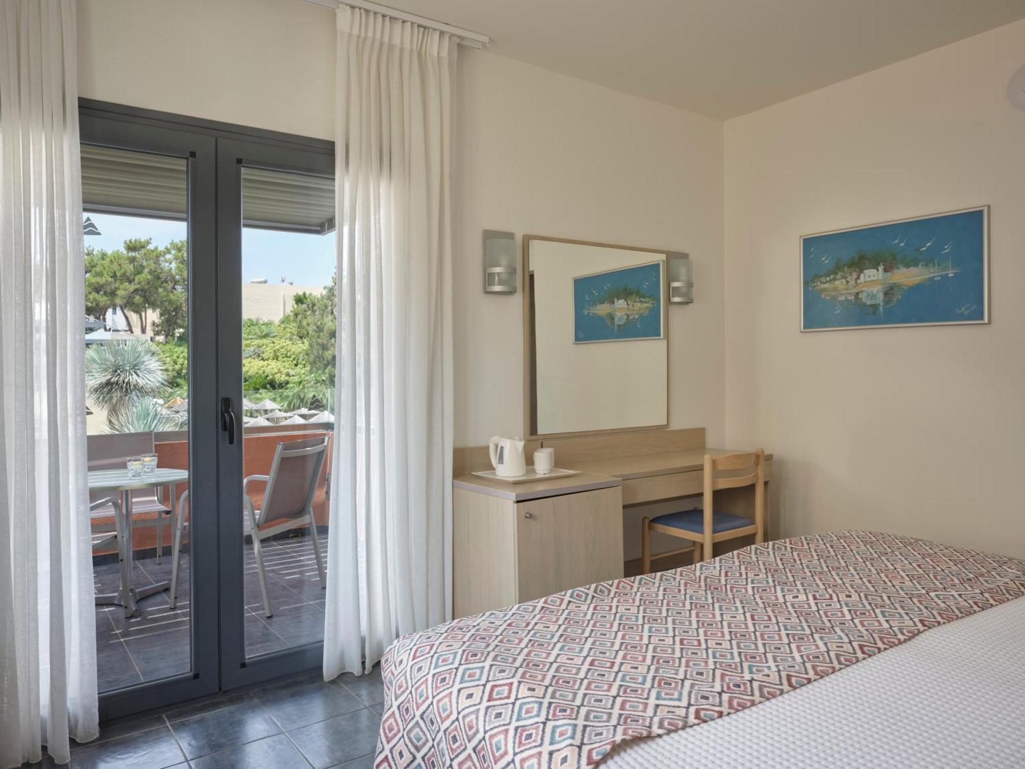 Double Room Inland View