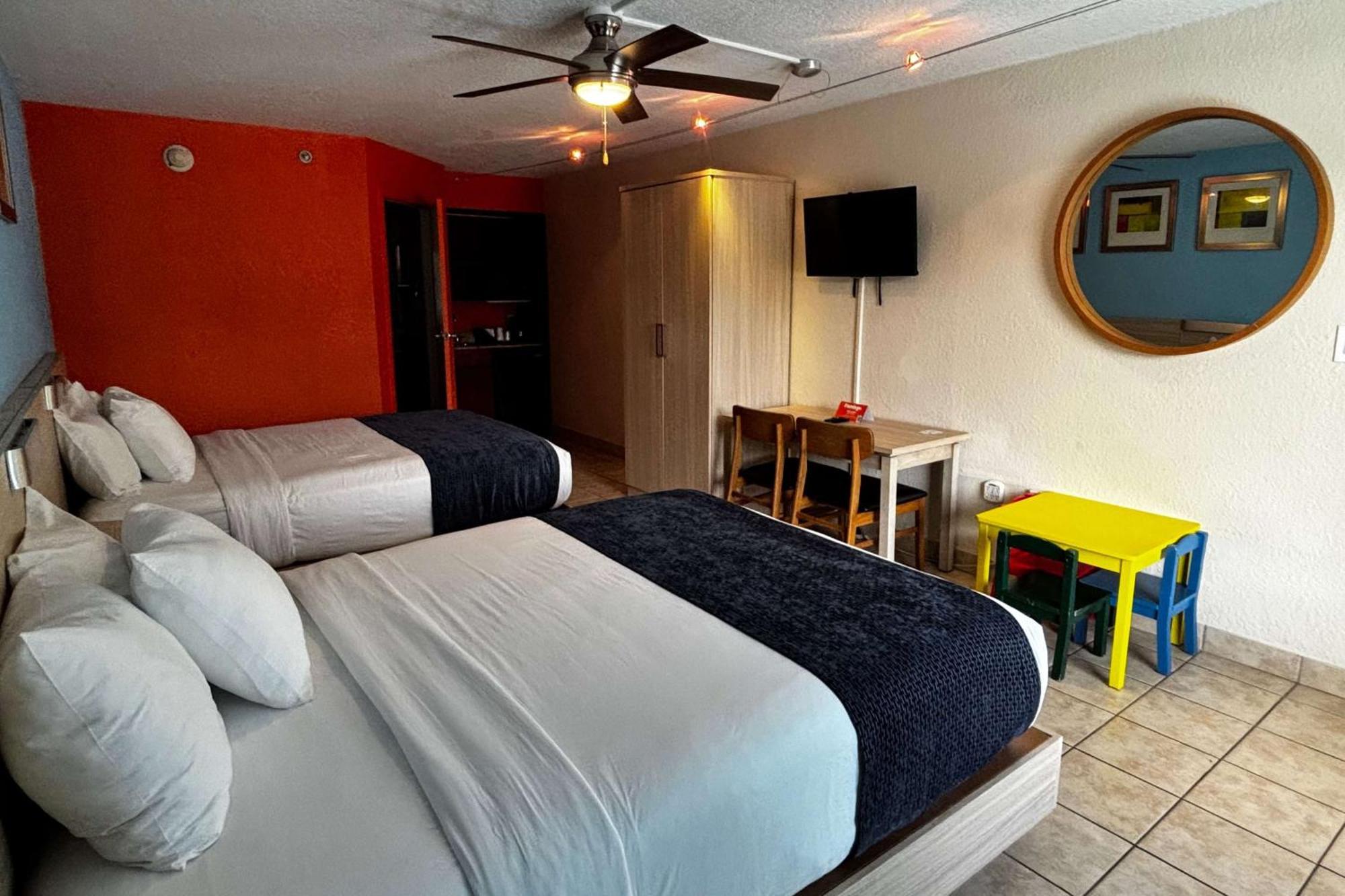 Queen Room with Two Queen Beds - Non-Smoking,1624746796:JPEG