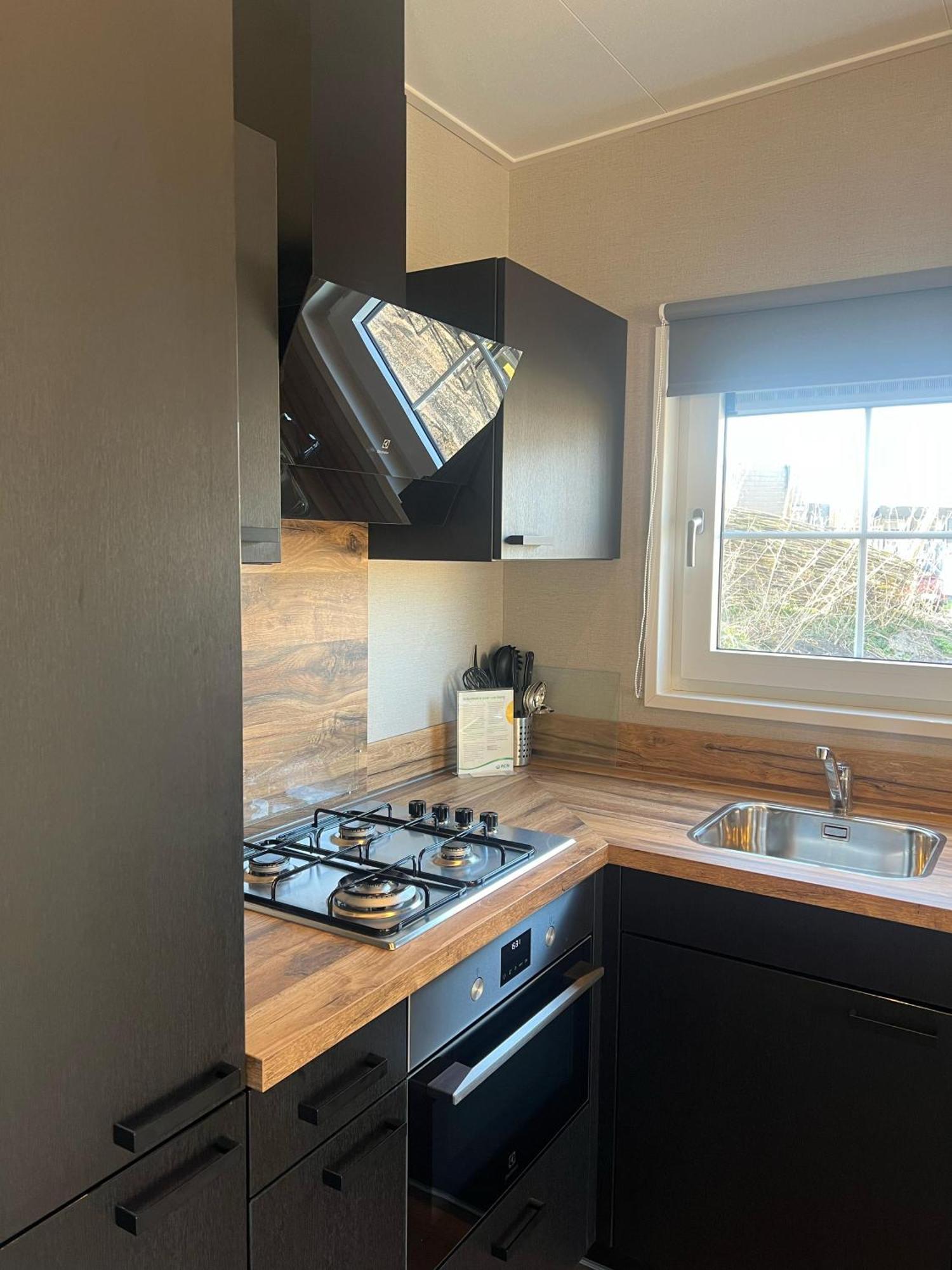 Three-Bedroom Chalet,1765876917:JPEG
