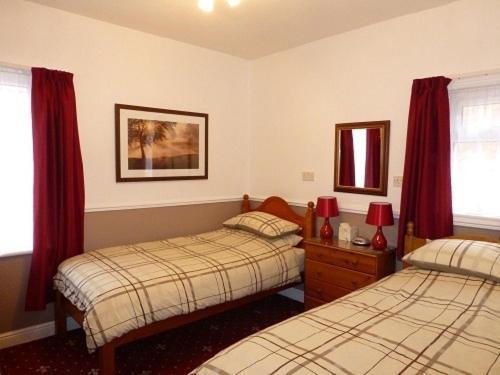 Twin Room with Private Bathroom,1697429917:JPEG