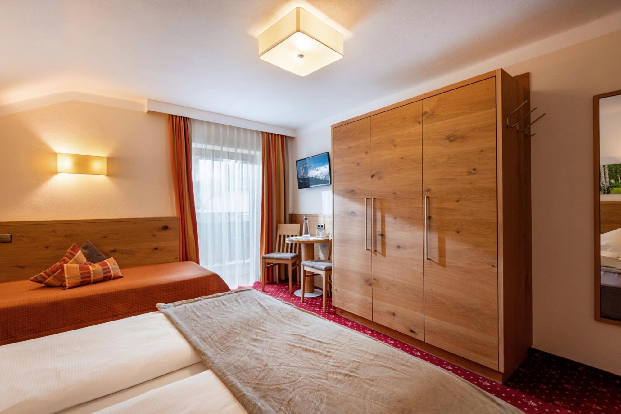 Triple Room Mountain View