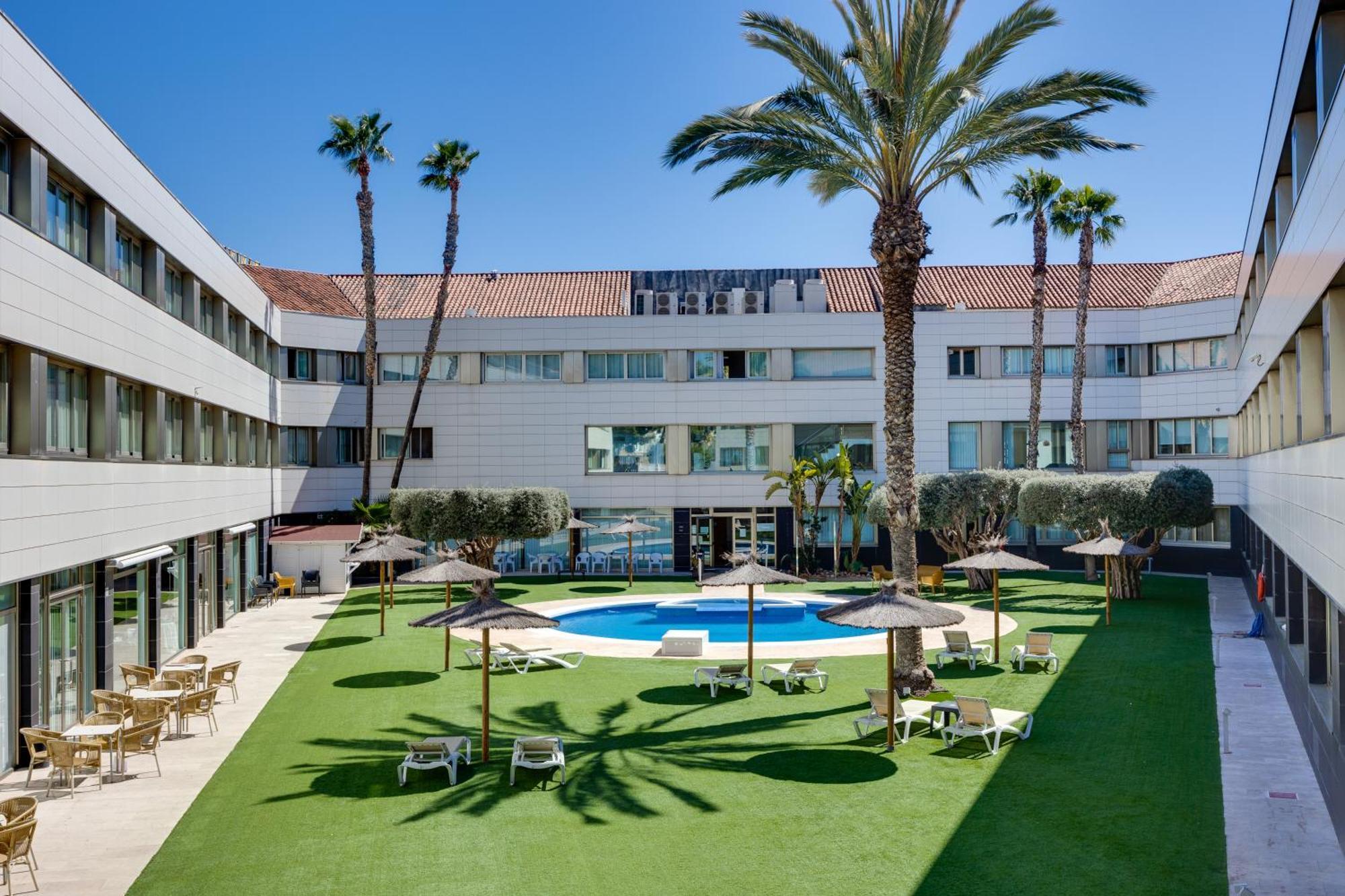 Superior Double or Twin Room Pool View