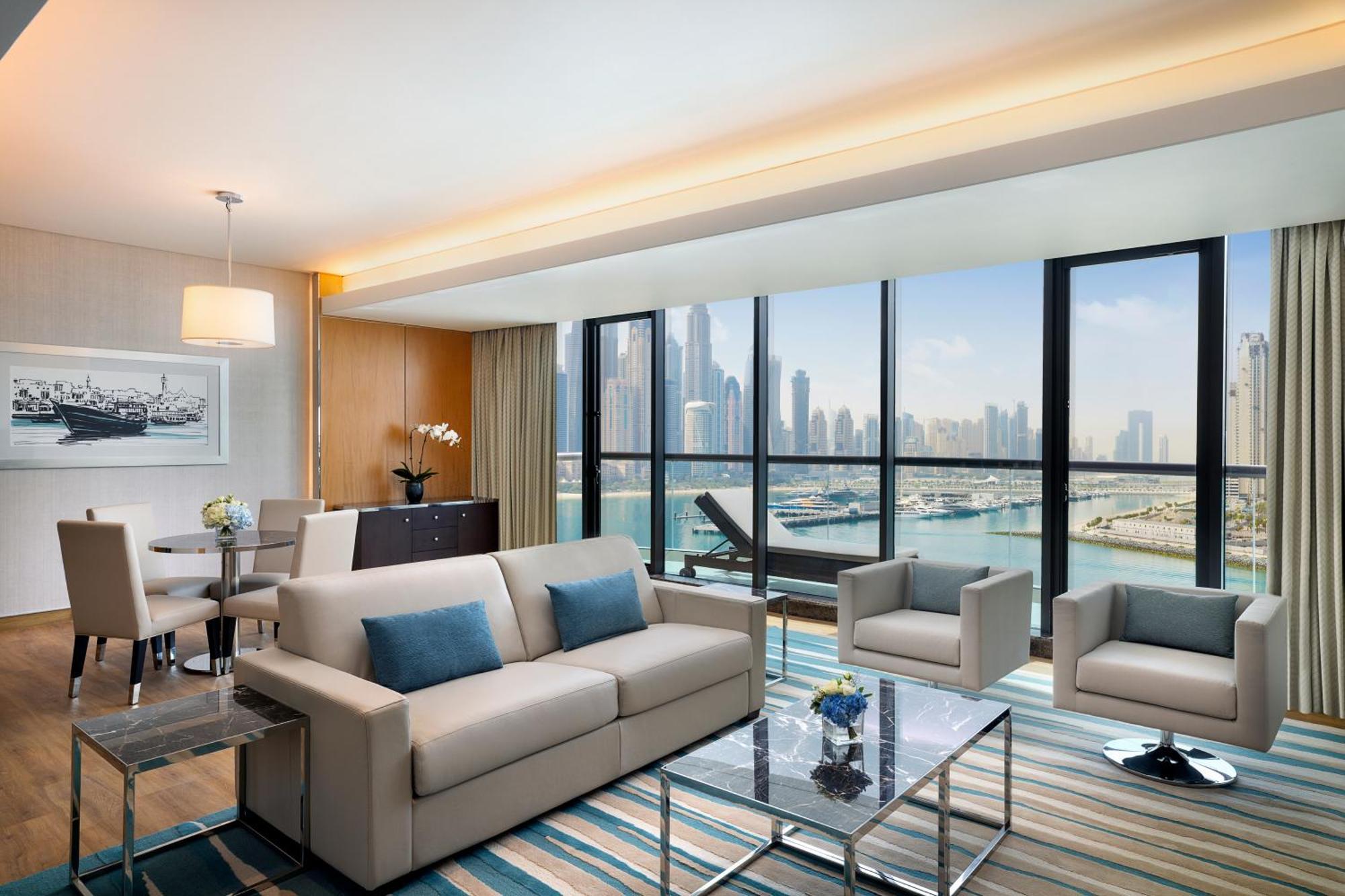 Executive Suite met Kingsize Bed, Uitzicht op Zee, Balkon en Toegang tot de Lounge