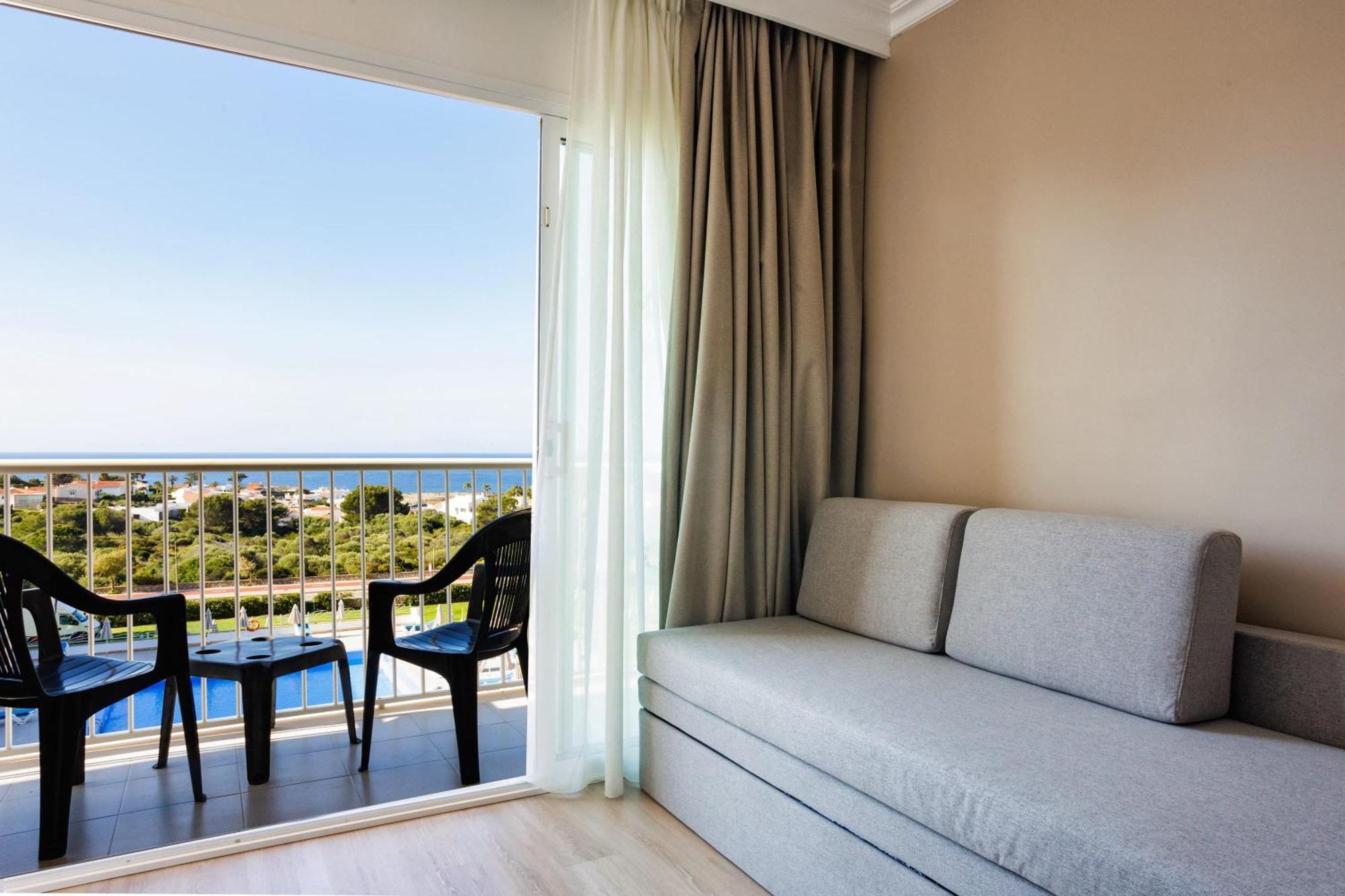 Twin Room Sea View