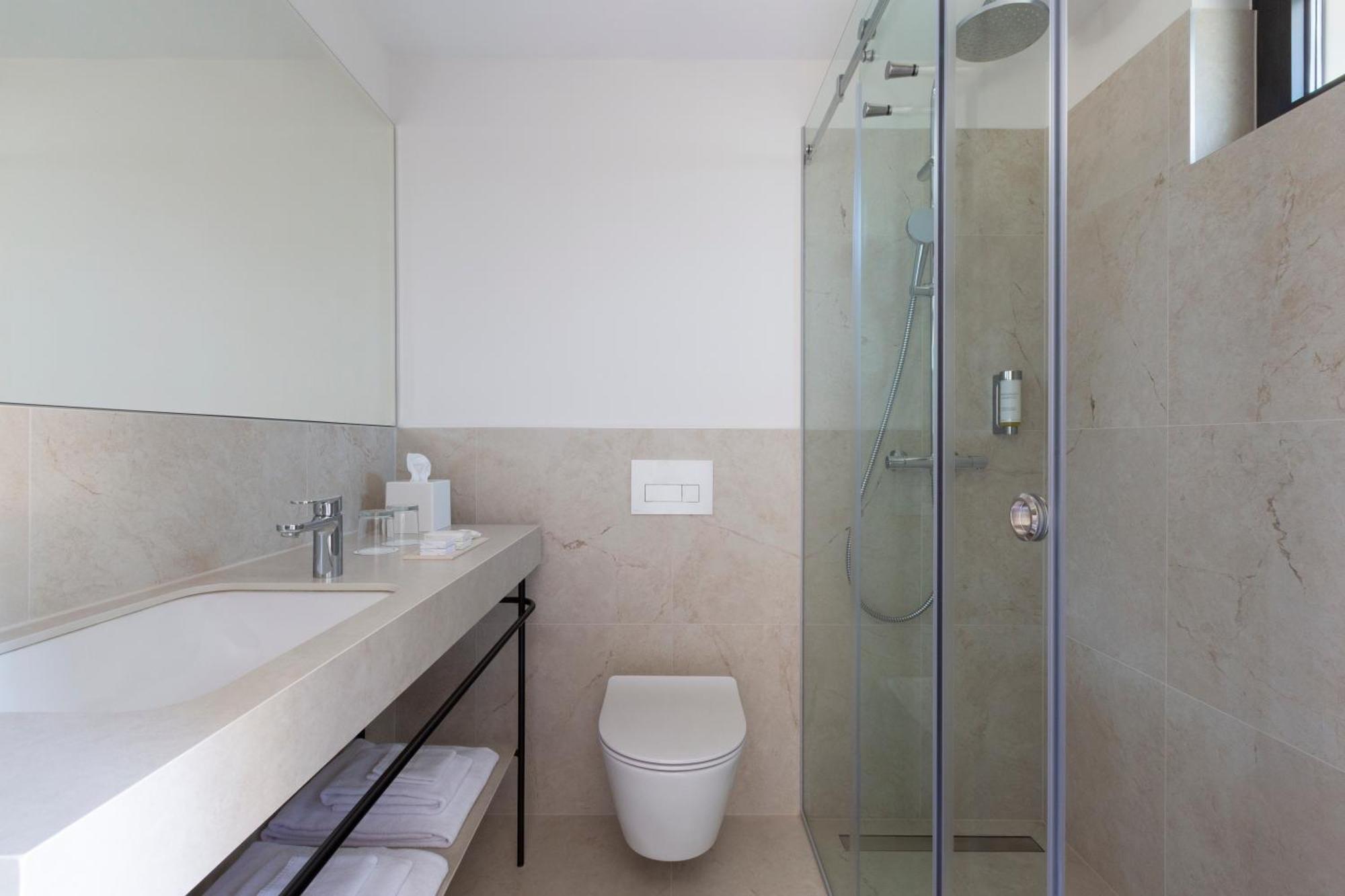 Chambre Double Supérieure Côté Mer - Bâtiment Annexe