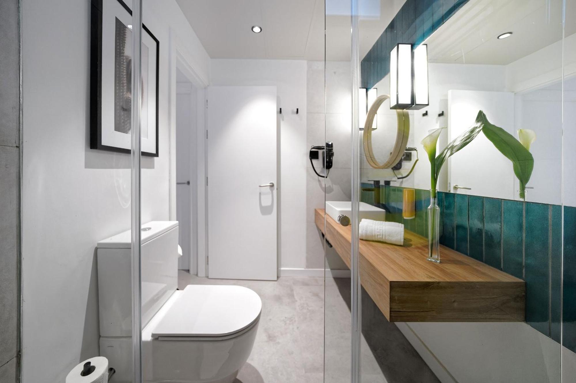 Suite - Vue sur Piscine