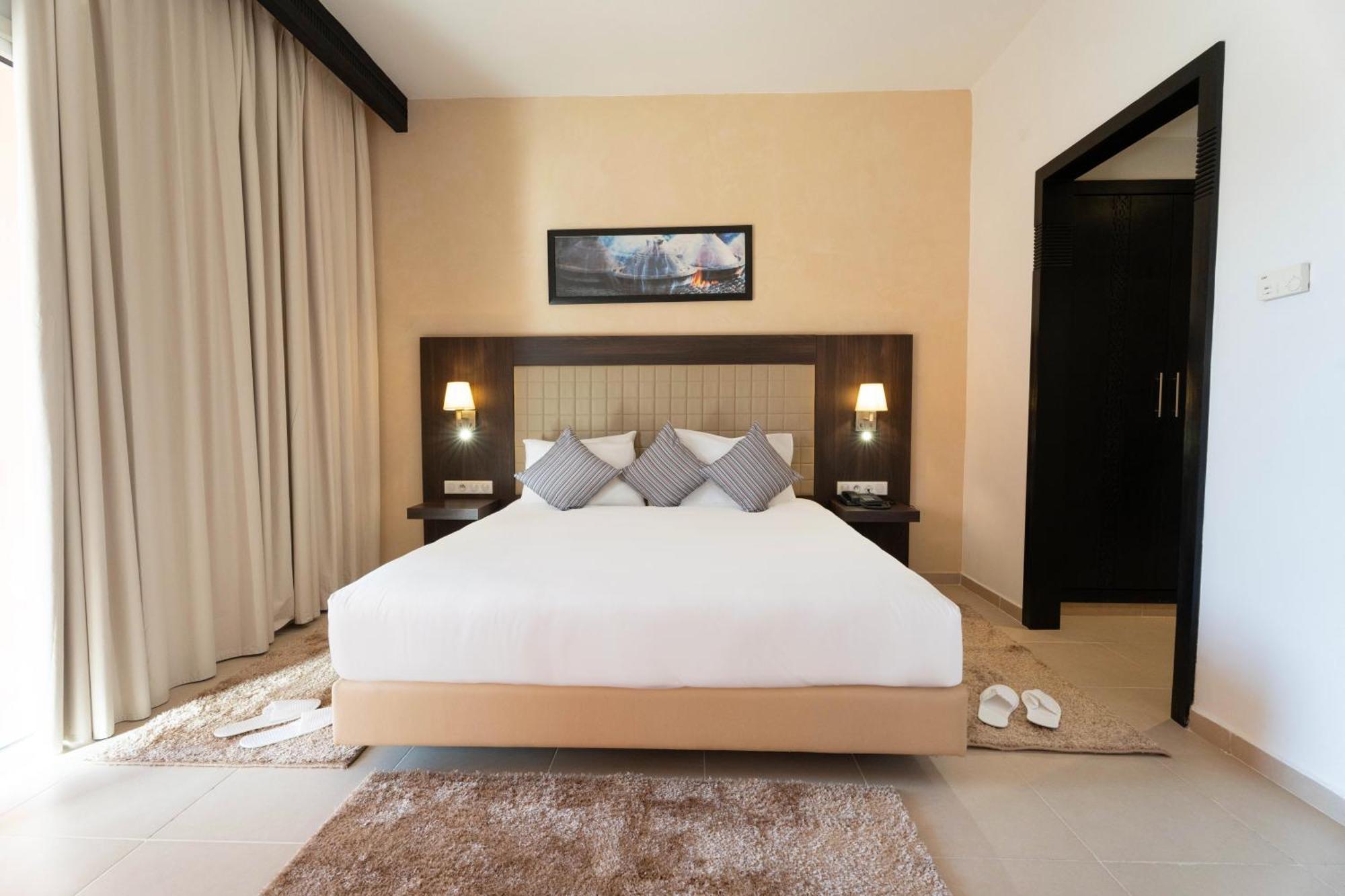 Deluxe Suite,1673963918:JPEG
