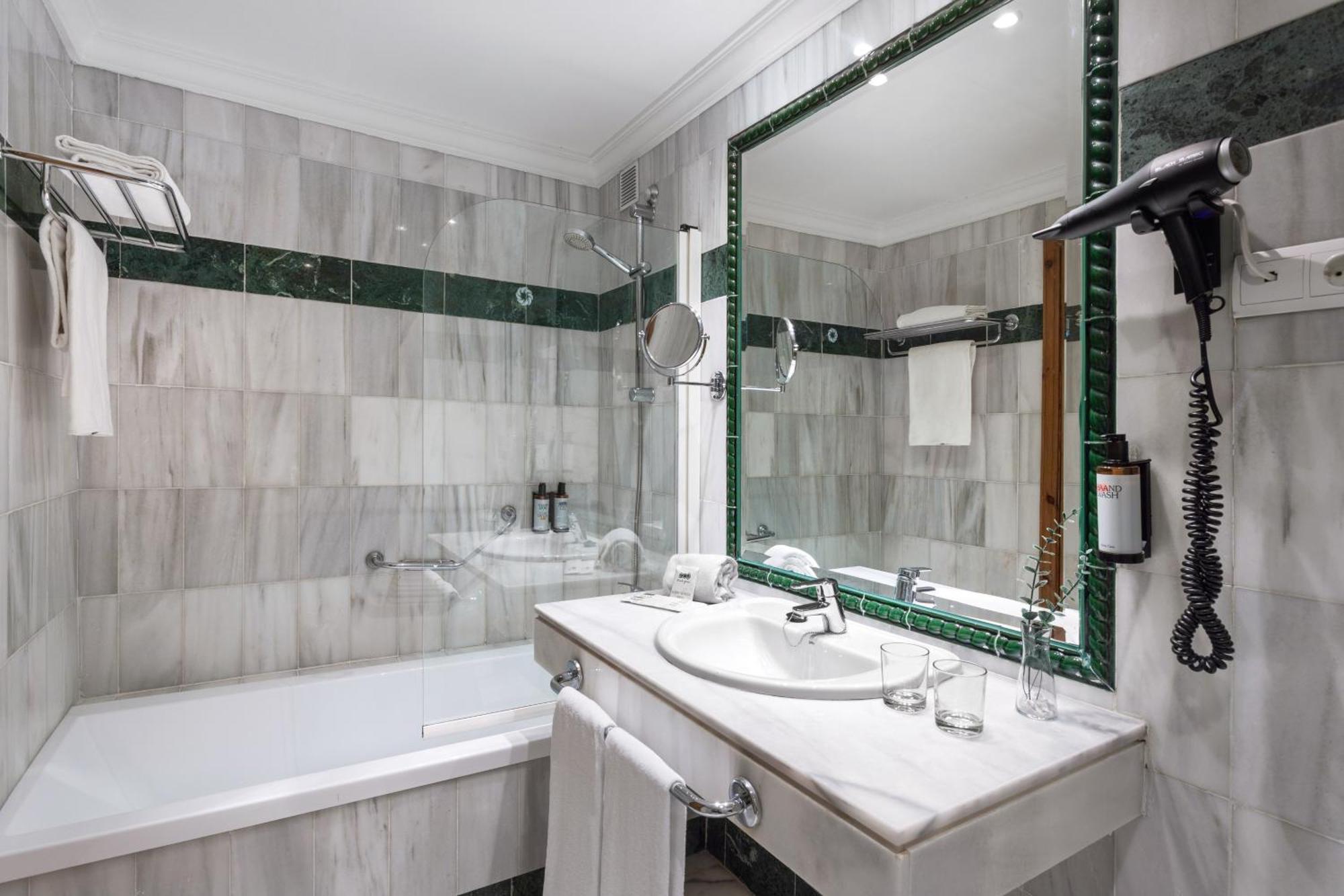 Superior Room Sea View,1704843061:JPEG