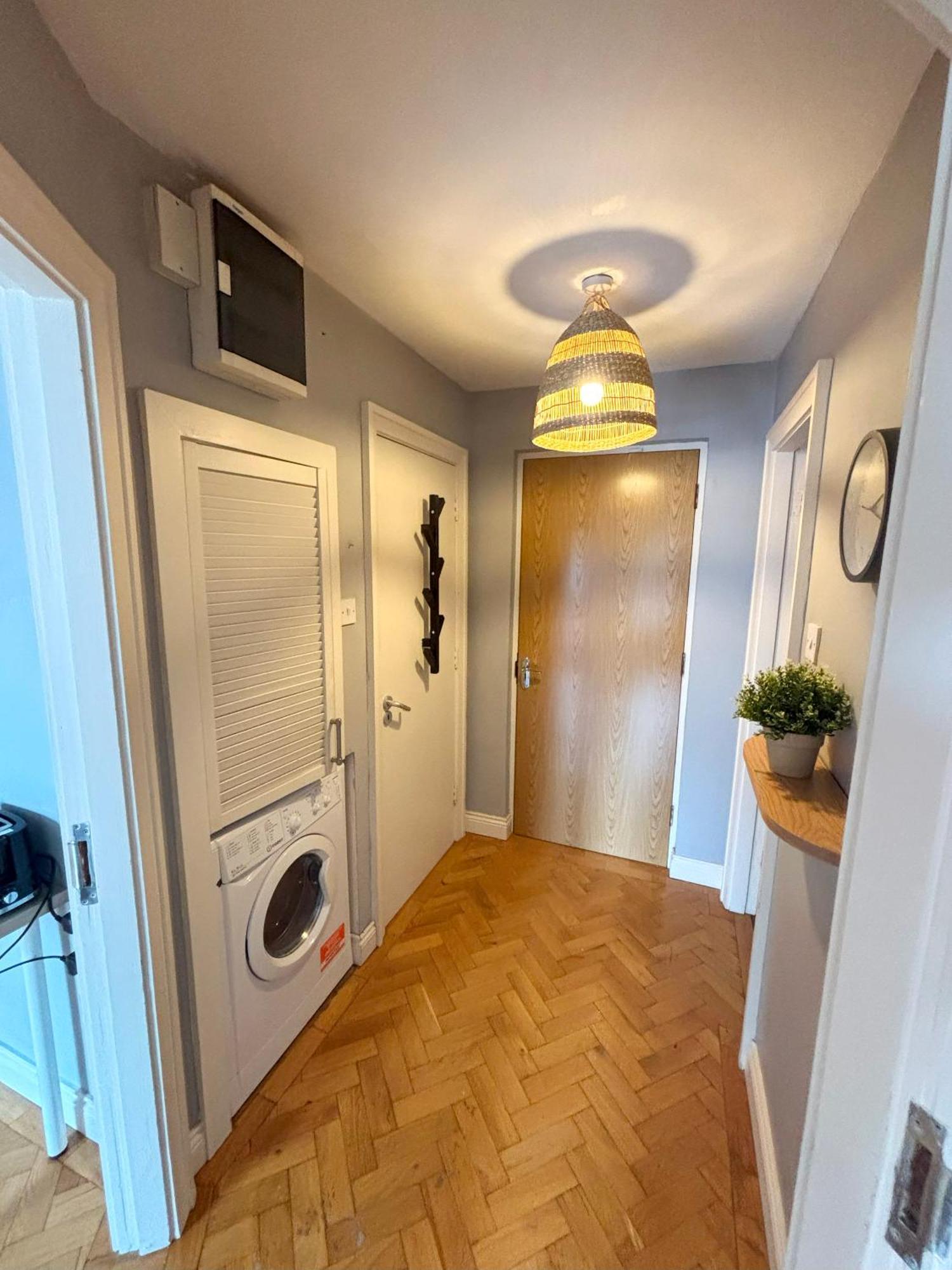 Apartamento com 1 Quarto